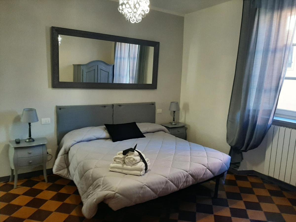 B&B Principe Calaf 3 卢卡 外观 照片