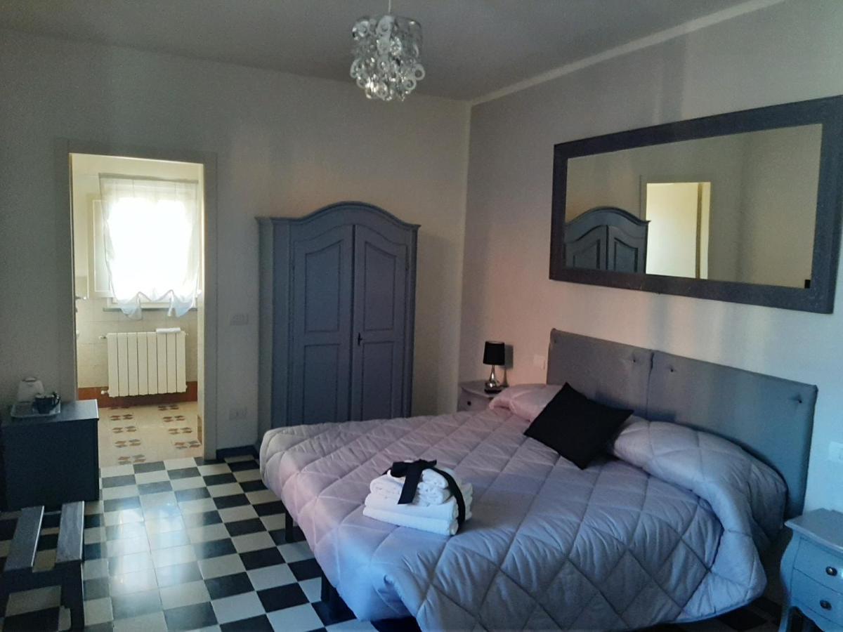 B&B Principe Calaf 3 卢卡 外观 照片