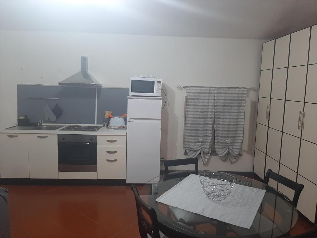 B&B Principe Calaf 3 卢卡 外观 照片