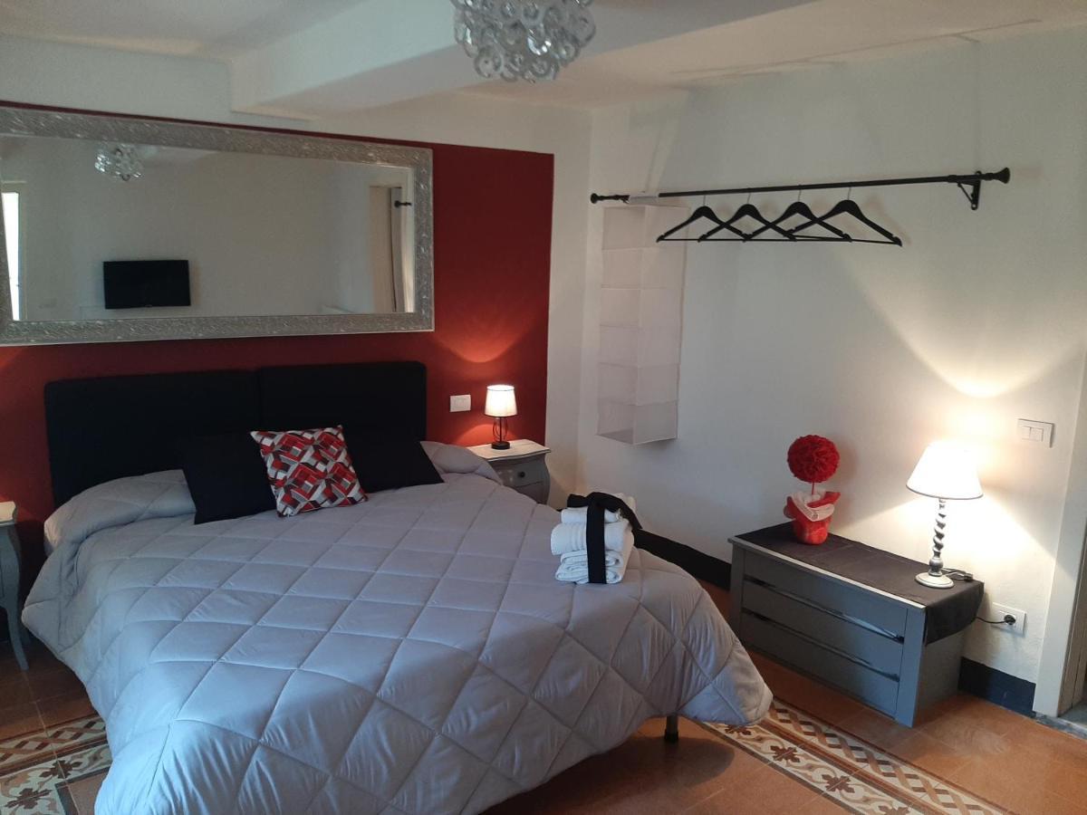 B&B Principe Calaf 3 卢卡 外观 照片