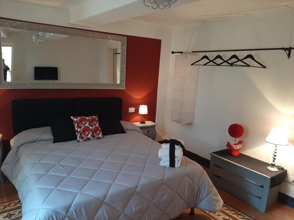 B&B Principe Calaf 3 卢卡 外观 照片