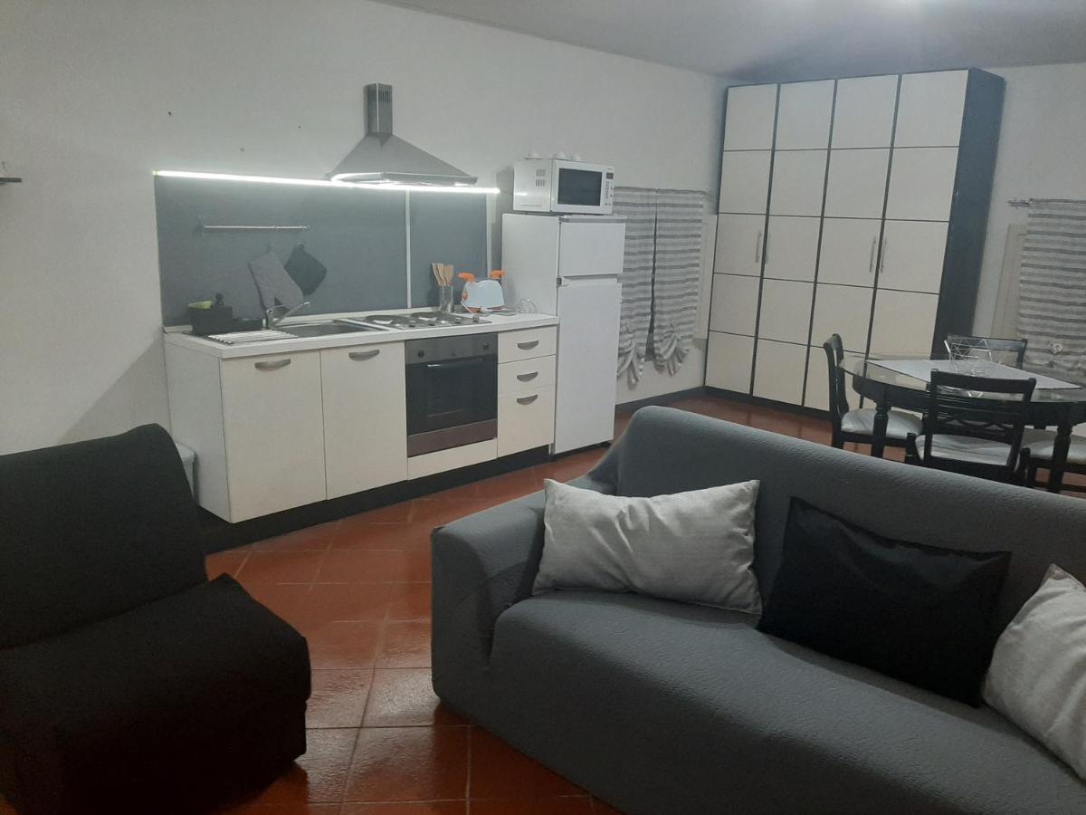 B&B Principe Calaf 3 卢卡 外观 照片