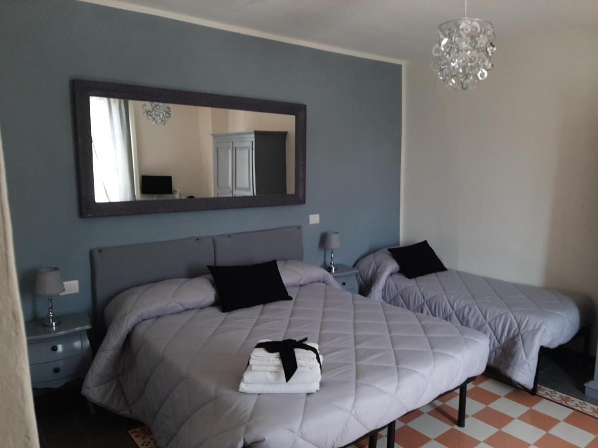 B&B Principe Calaf 3 卢卡 外观 照片