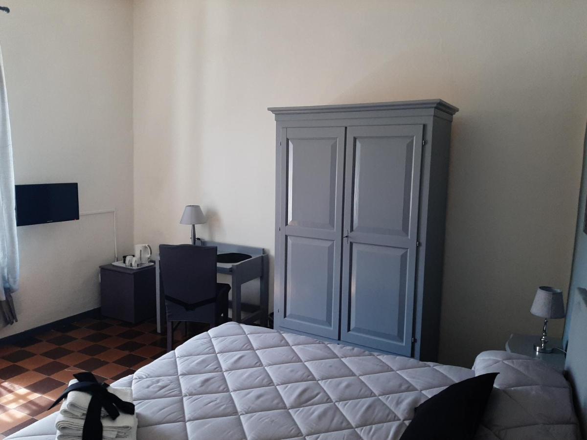B&B Principe Calaf 3 卢卡 外观 照片