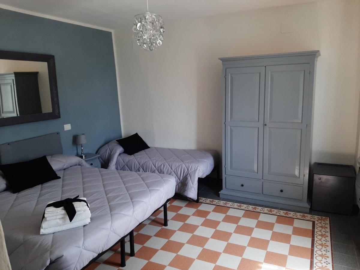 B&B Principe Calaf 3 卢卡 外观 照片