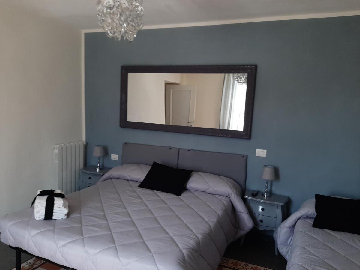 B&B Principe Calaf 3 卢卡 外观 照片